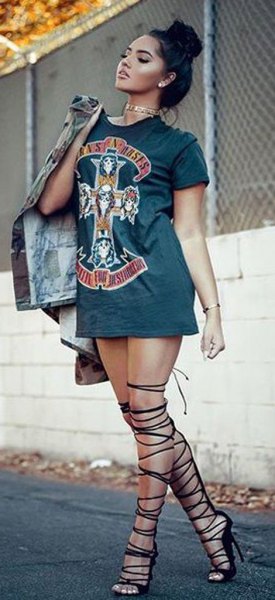 Gray graphic t-shirt dress with gladiator thigh high strappy heels