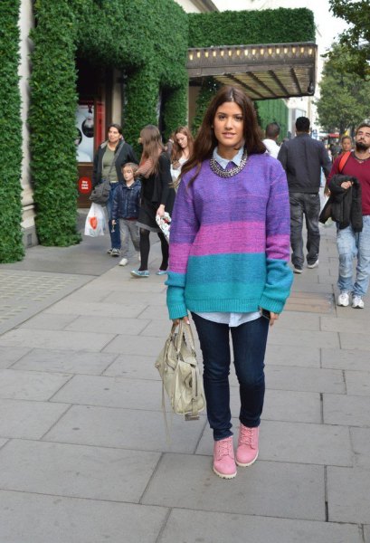 Color block oversized sweater pink boots