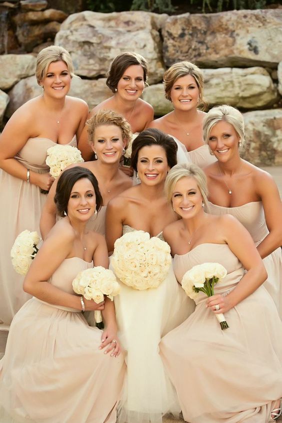 Wonderful Wedding Photo Ideas for Bridesmaids |  wedding picture.