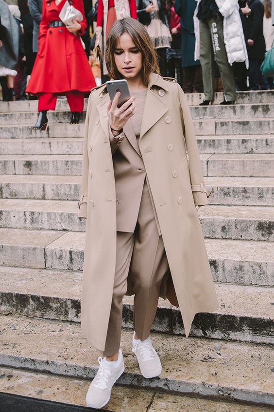 Trench coat oversized, long, all beige