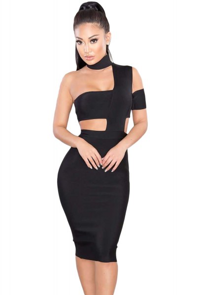 black fitted bodycon dress
