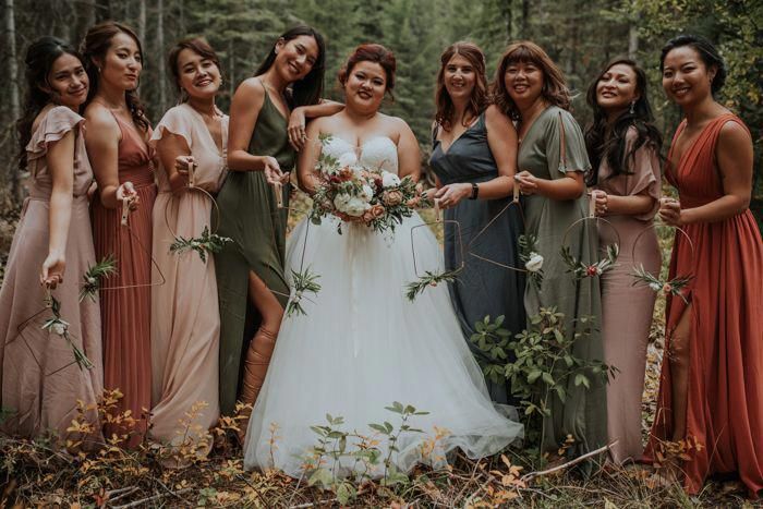 Let the earthy tones of fall in at this no business lodge wedding.