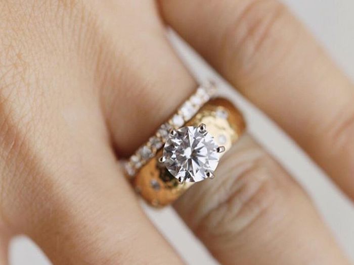 20 stunning engagement rings by price for every budget who what we