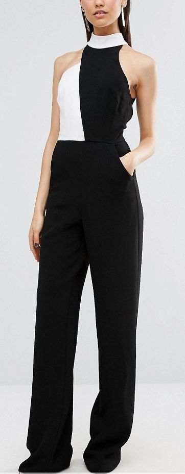 Contrasting detail of the black and white jumpsuit 