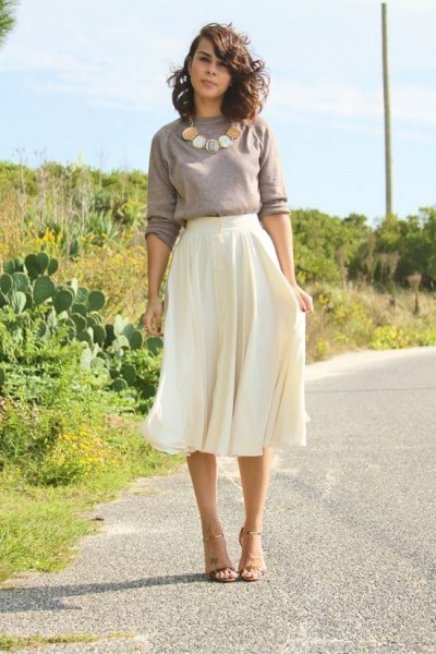 High Waisted White Skirt Outfit Ideas