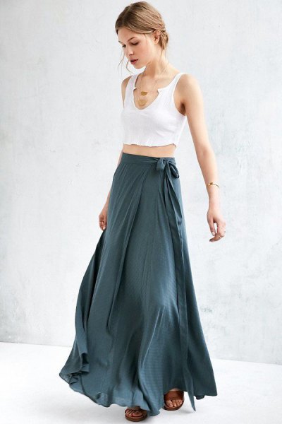 How to Wear a Long Flowing Skirt