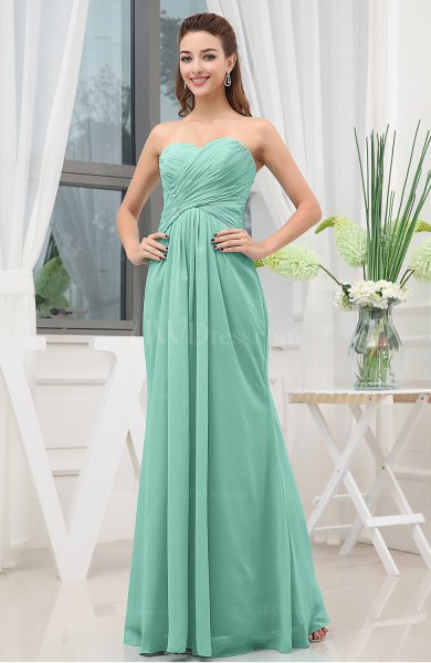 How to style a mint green bridesmaid dress
