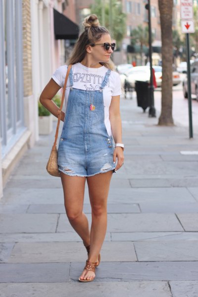 How to style denim overall shorts