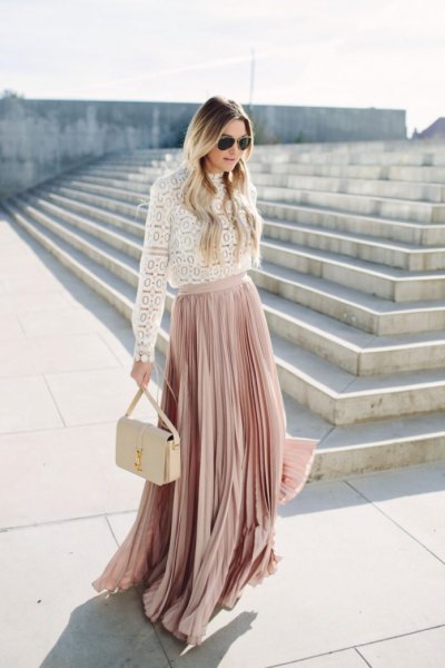 How to style pleated maxi skirt