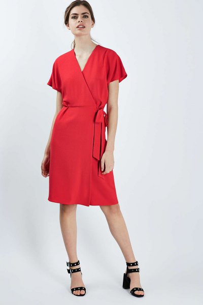 How to wear a red wrap dress