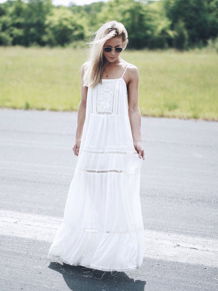 How to wear a white maxi dress