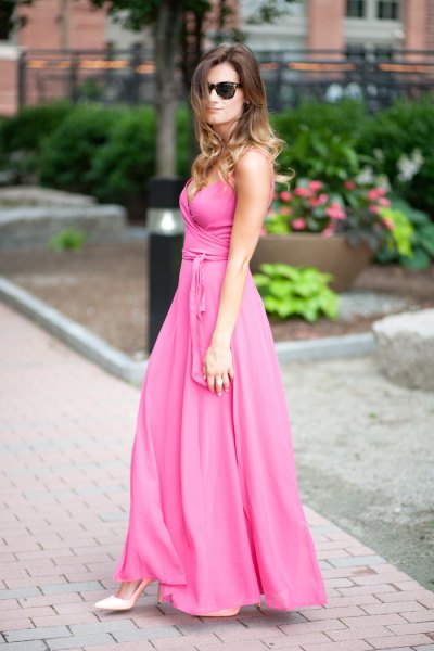 How to wear pink maxi dress