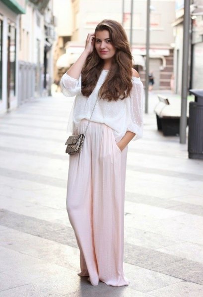 How to wear pleated palazzo pants