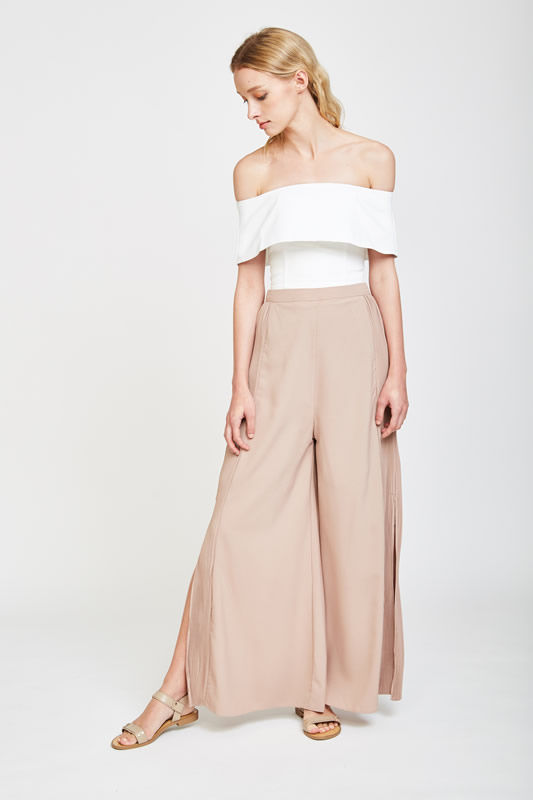 pink wide-leg trousers with pleats