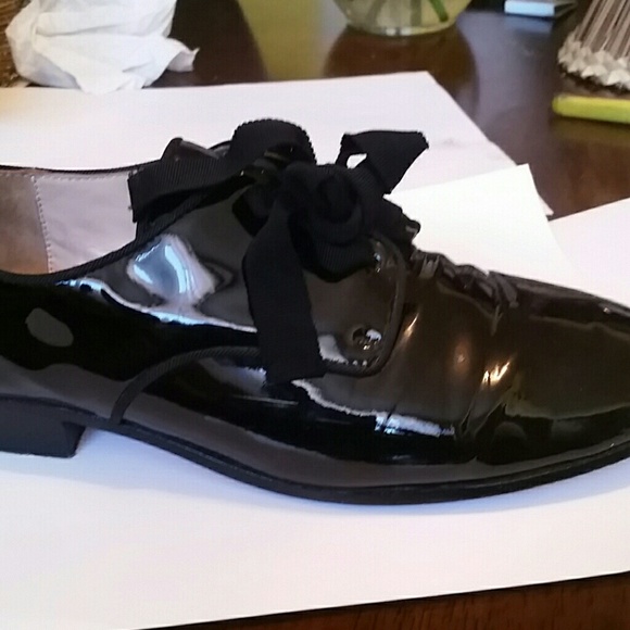 Shoes |  Preowned Women's Black Patent Leather With Box |  Poshma