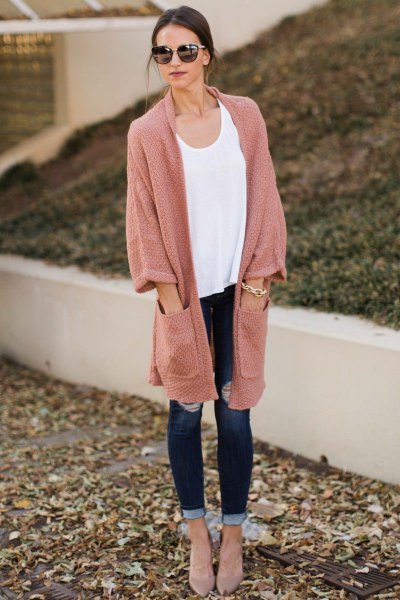 Pink Cardigan Outfit Ideas