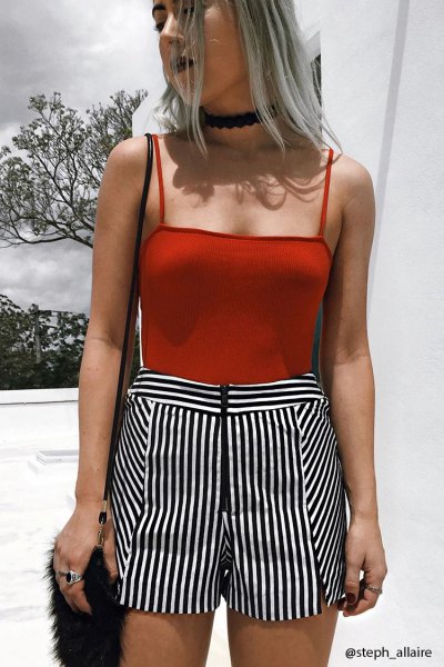 Square Neck Top Outfit Ideas