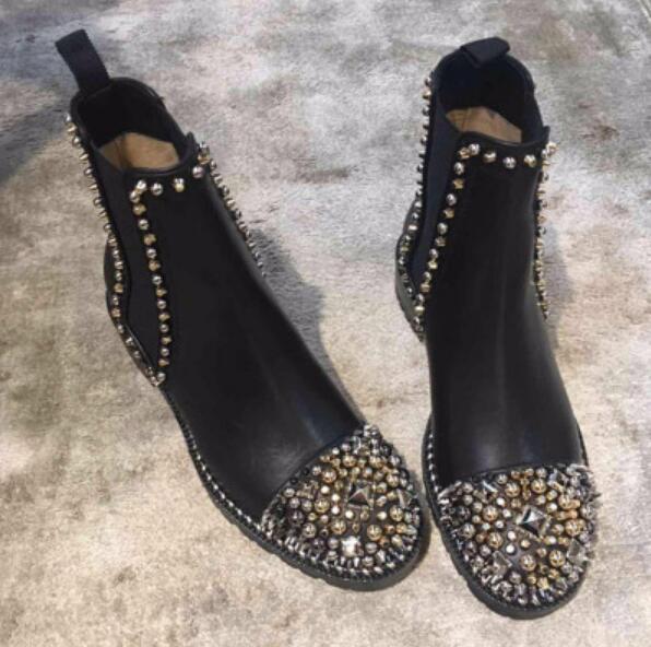 Studded shoes for women