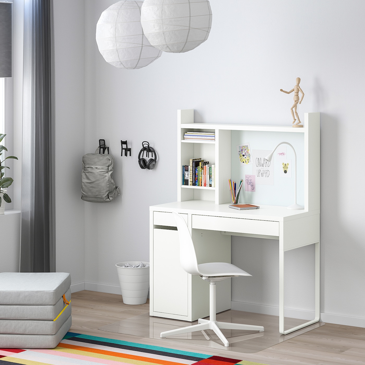 Micke desk – an ideal choice for your room