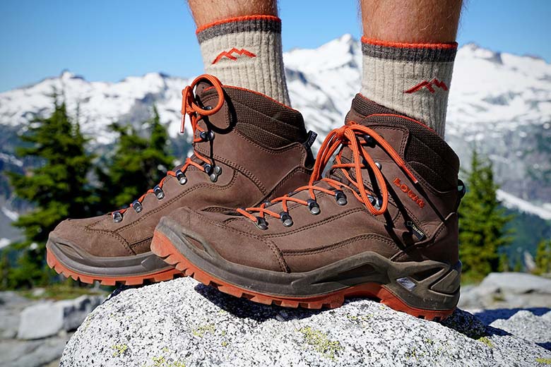 Best Hiking Shoes of 2020 |  Switchback Trav