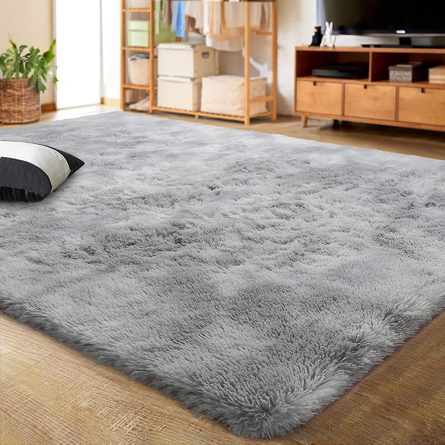 Shag rugs for added comfort and luxury