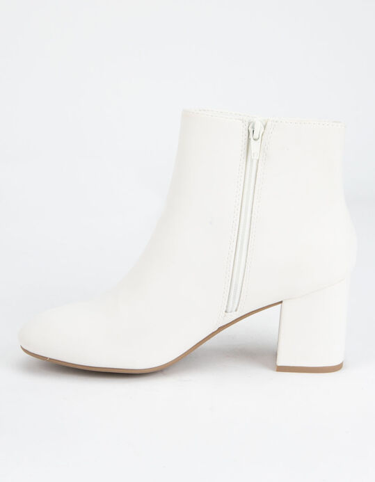 DELICIOUS Clean Ankle Stacked White Womens Boots - WHITE.