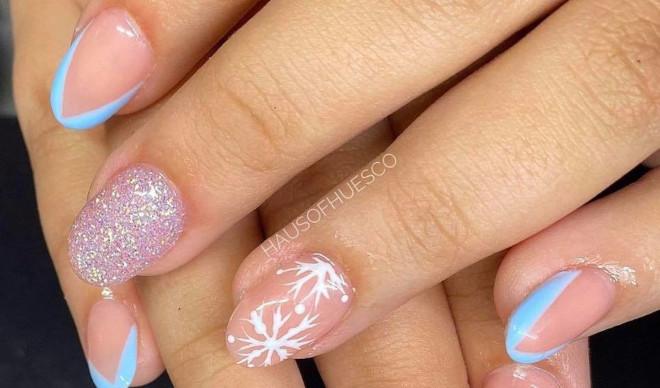Winter French Tip Nail Designs