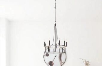 25 Chic Decor Tips to Elevate Your Oval Dining Table for Every Occasion 25 Chic Decor Tips to Elevate Your Oval Dining Table for Every Occasion