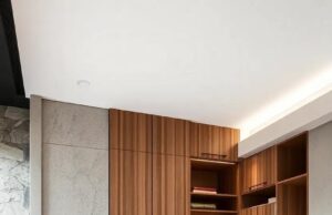 25 Creative Small Bedroom Wardrobe Designs to Maximize Style and Space 25 Creative Small Bedroom Wardrobe Designs to Maximize Style and Space