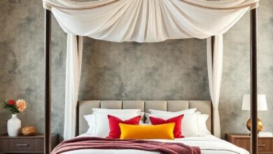 Elevate Your Space: Maximalist Bedrooms Featuring Stunning Canopy Beds