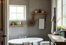 Charming Farmhouse Bathroom Accessories to Elevate Your Rustic Retreat