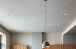 27 Stunning Ideas for Pairing Light Gray Kitchen Walls with Oak Cabinets 27 Stunning Ideas for Pairing Light Gray Kitchen Walls with Oak Cabinets