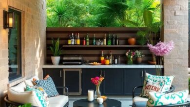Charming Patio Bars: Elevate Gatherings with Stylish Outdoor Drink Stations