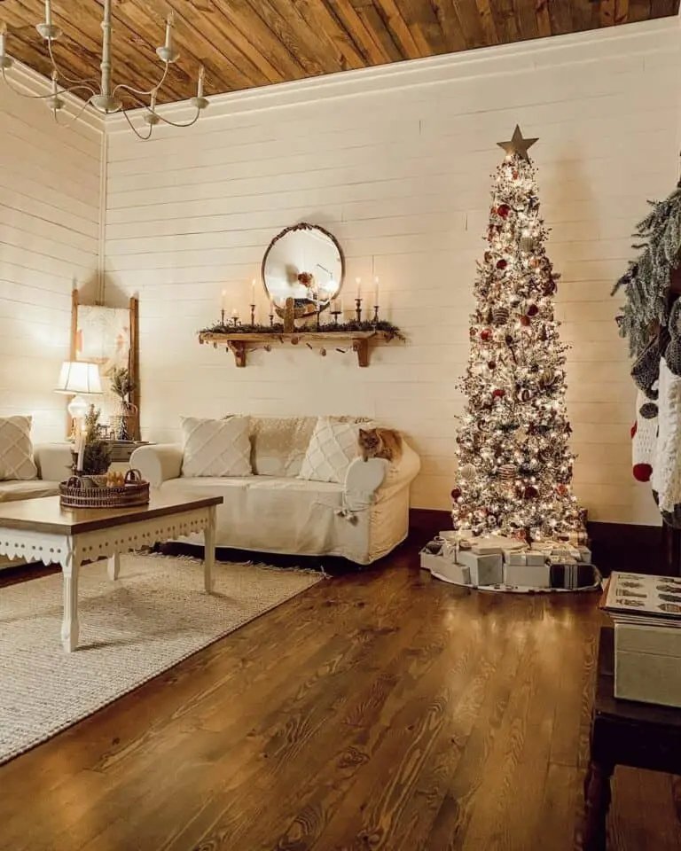 Crisp Farmhouse Christmas