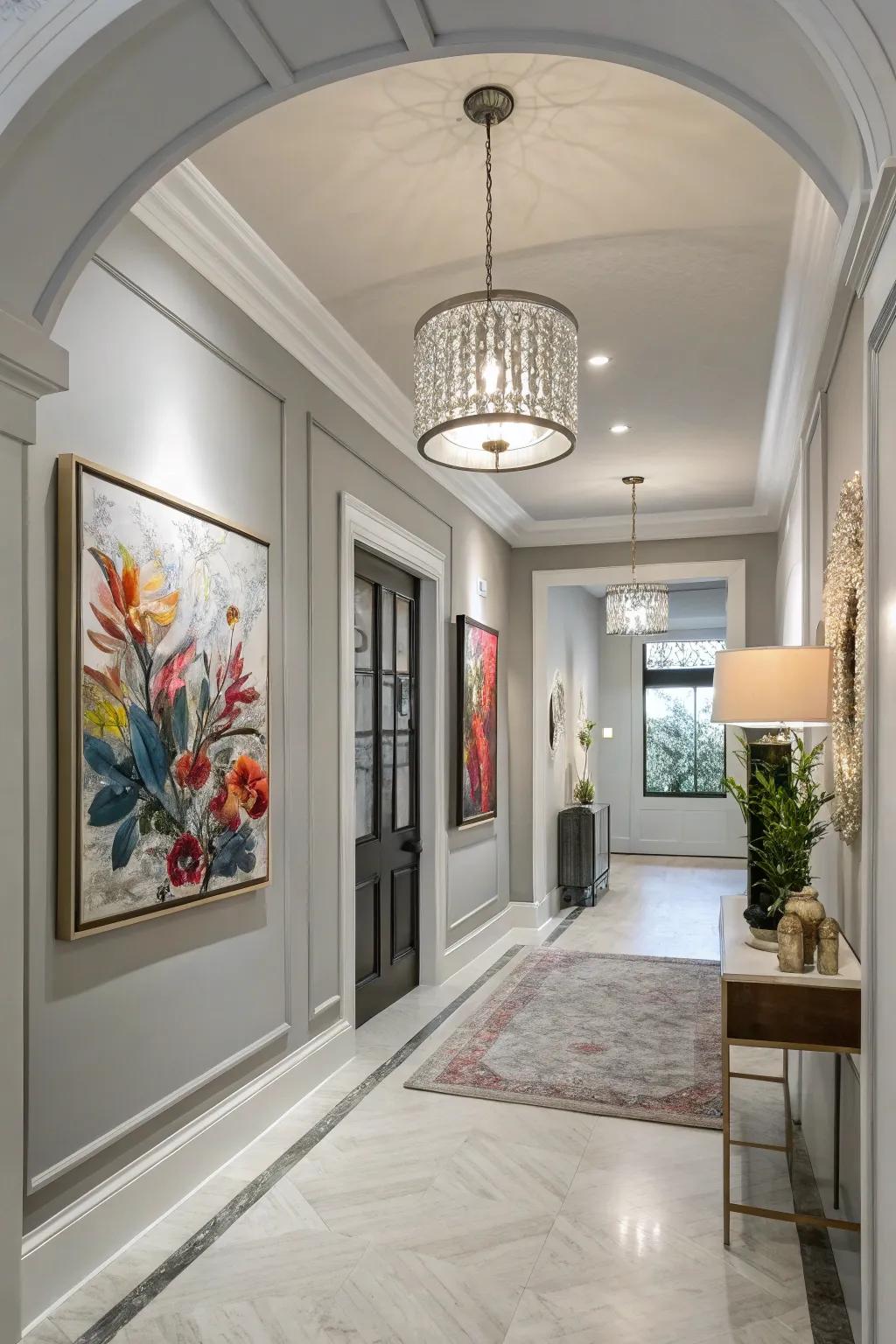 Light gray entryway for versatile styling.